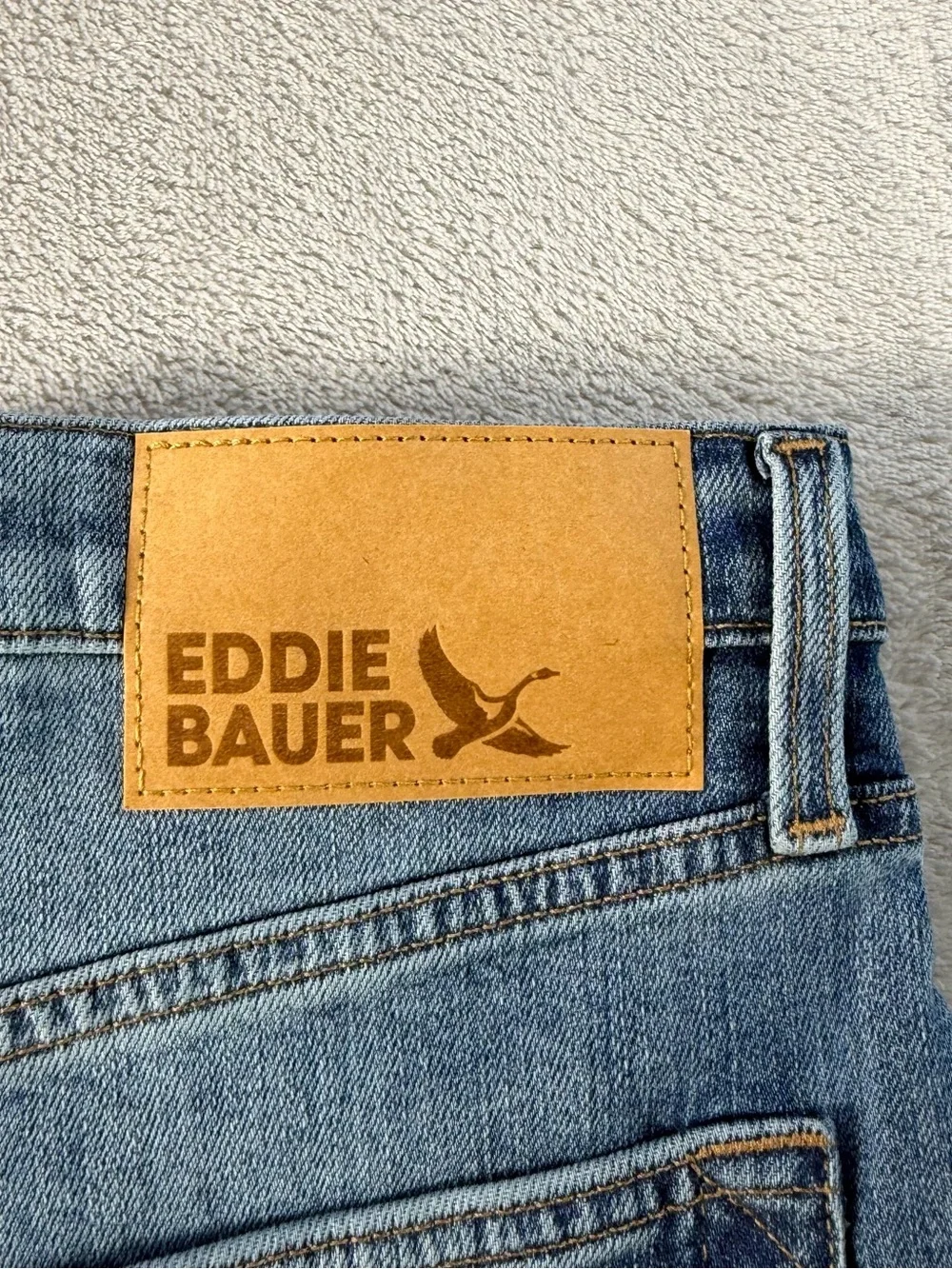 Eddie Bauer Mens Relaxed Eddies Flex Jeans 34x30 Blue Medium Wash Stretch